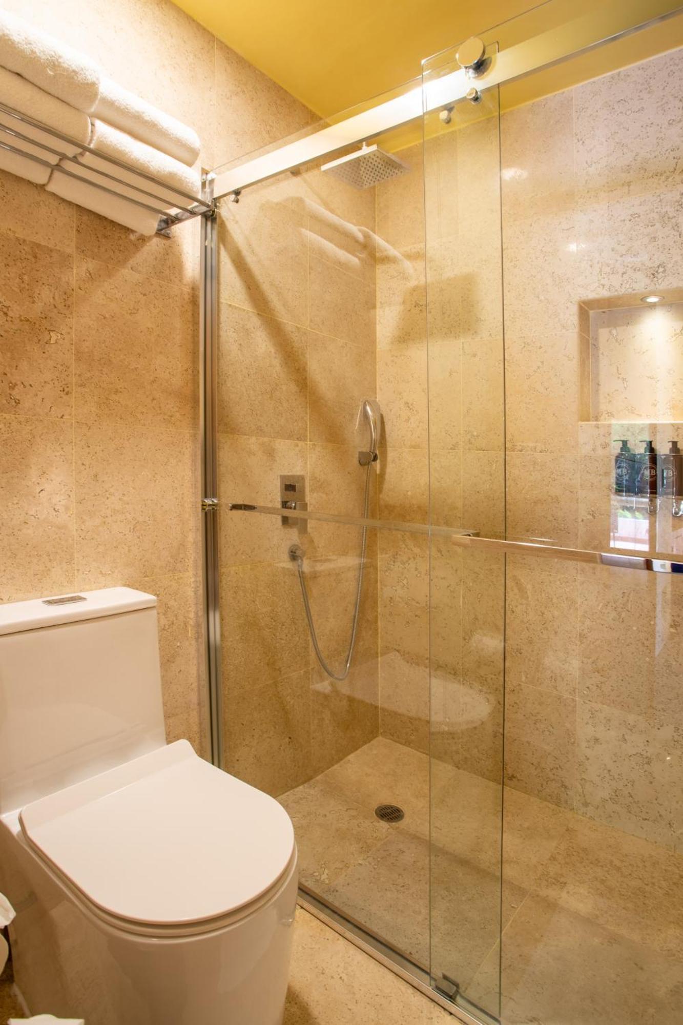 אישטפאן דה לה סאל Hotel Rancho San Diego Grand Spa Resort מראה חיצוני תמונה